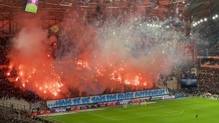 19-OM-LENS 46.jpg
